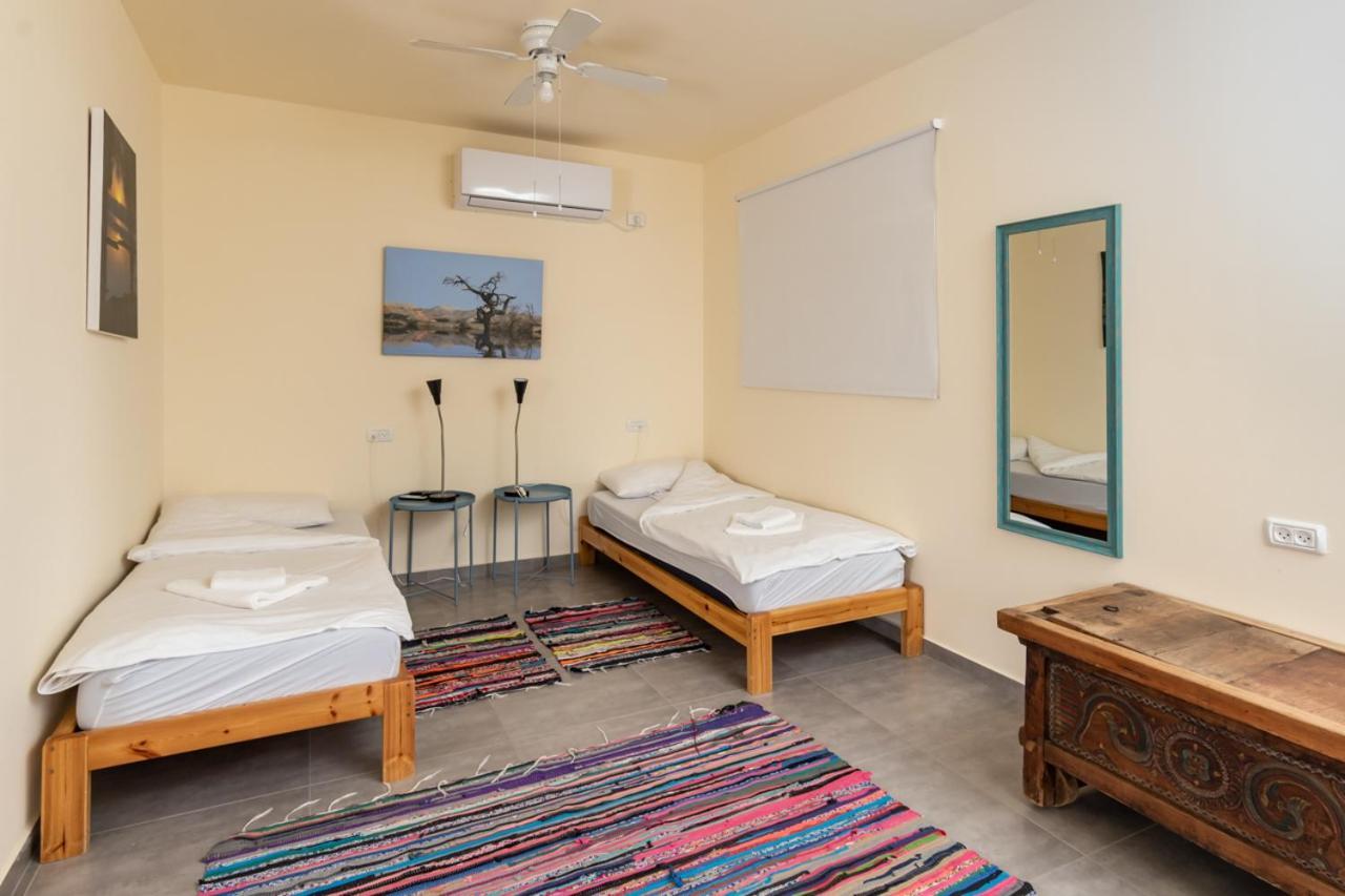 Desert Routes Inn Shvilim Ba Midbar Hazeva Eksteriør billede